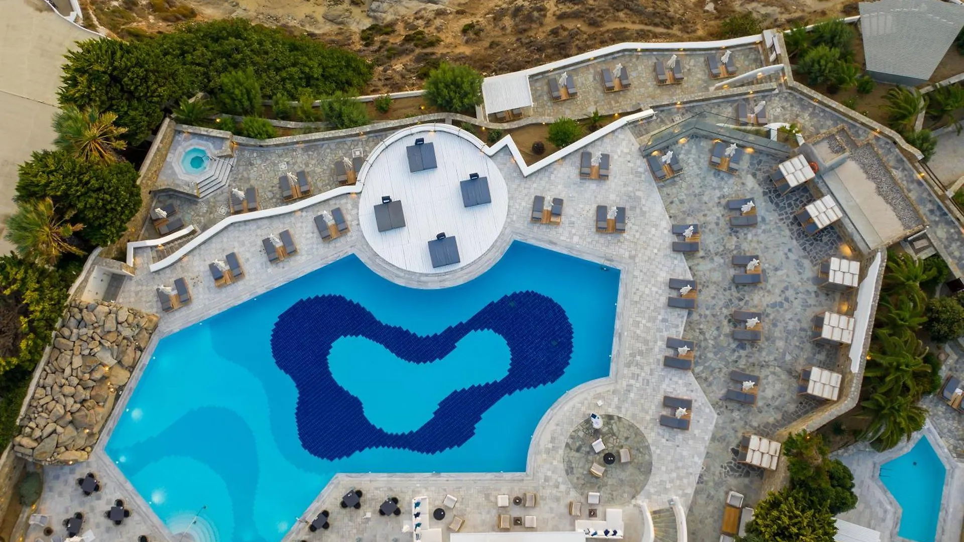 Mykonos Grand Hotel & Resort Agios Ioannis Diakoftis